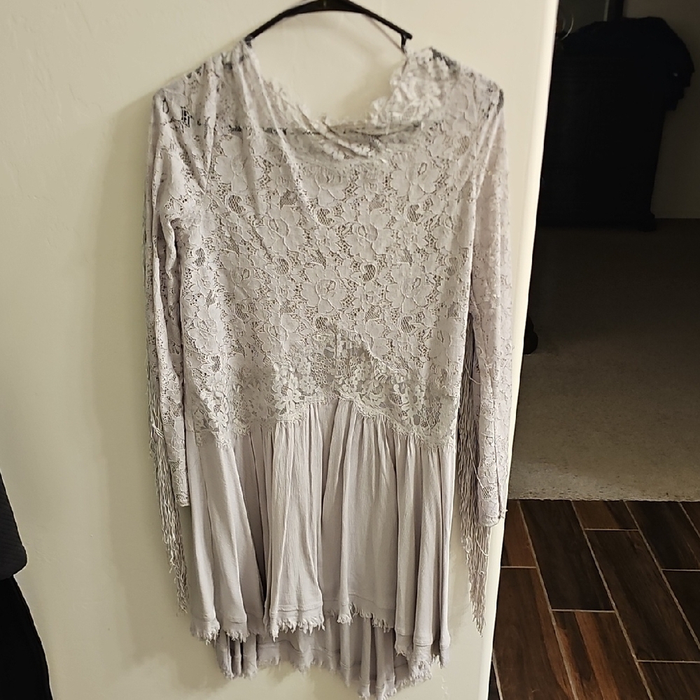 Elegant Lace Long Sleeve Dress